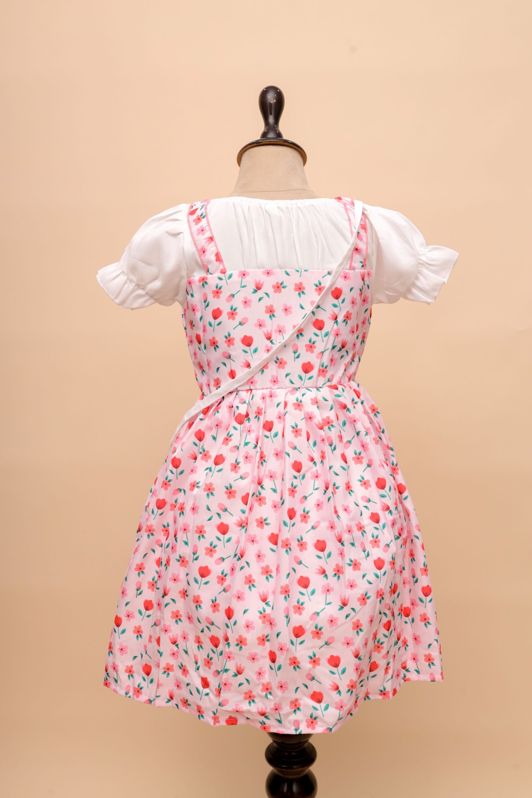 Classic Floral Party Dress with Puff Sleeves