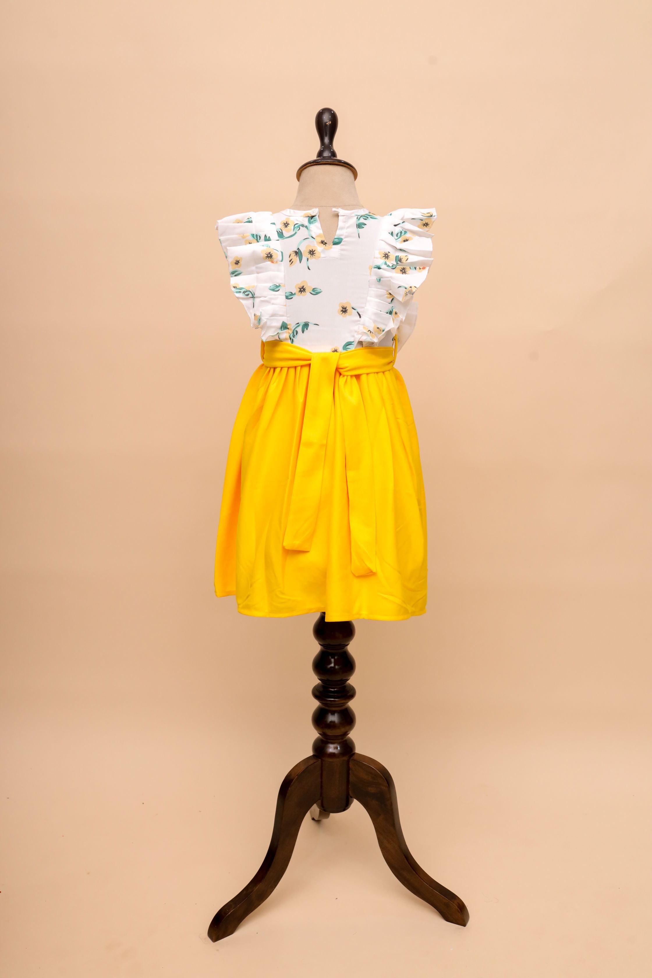Vibrant Ruffle Sleeves Party Dress