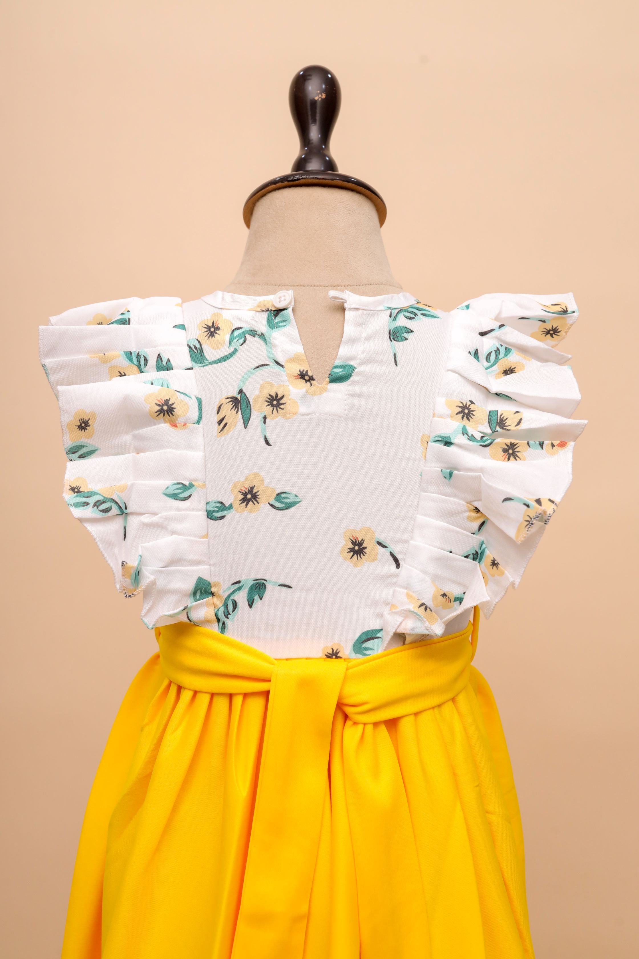 Vibrant Ruffle Sleeves Party Dress